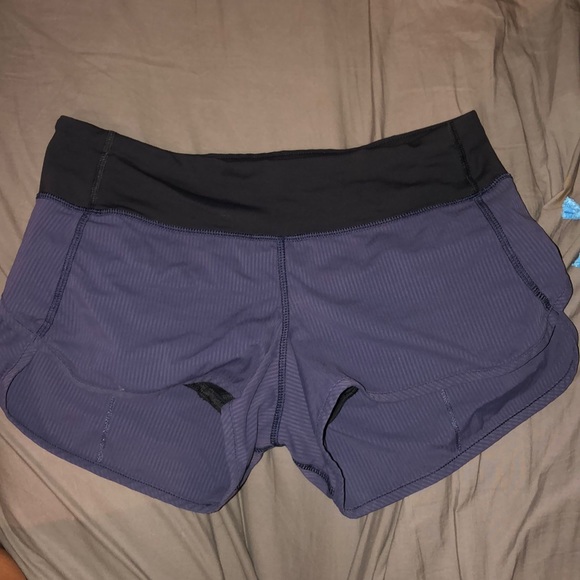 Pants - Lululemon shorts size 4